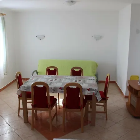 Robinzon Kuca Vila Valentina * Zadar