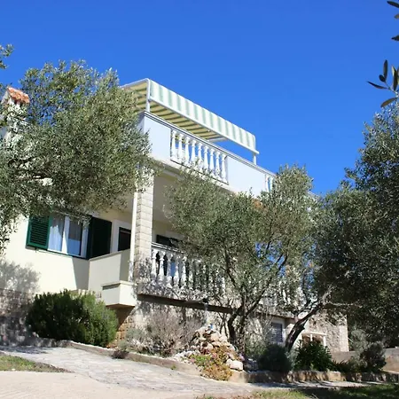 Robinzon Kuca Vila Valentina Holiday home