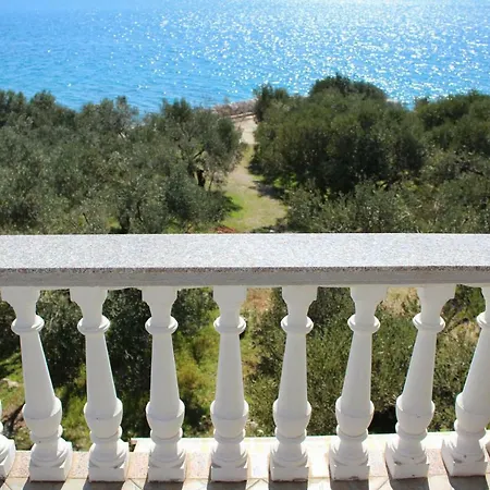 Holiday home Robinzon Kuca Vila Valentina